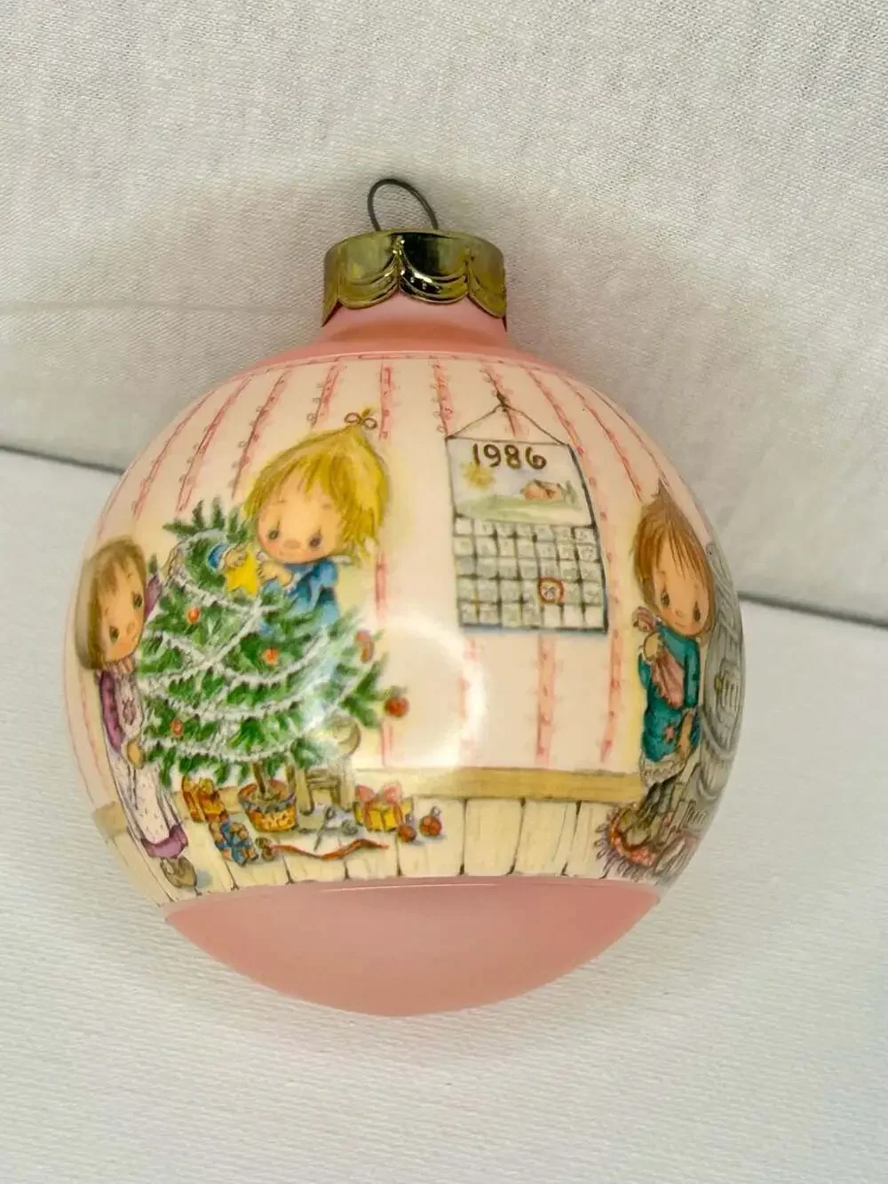 Hallmark pink frosted